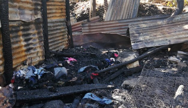 Incendio deja a 3 familias sin vivienda en San Miguel